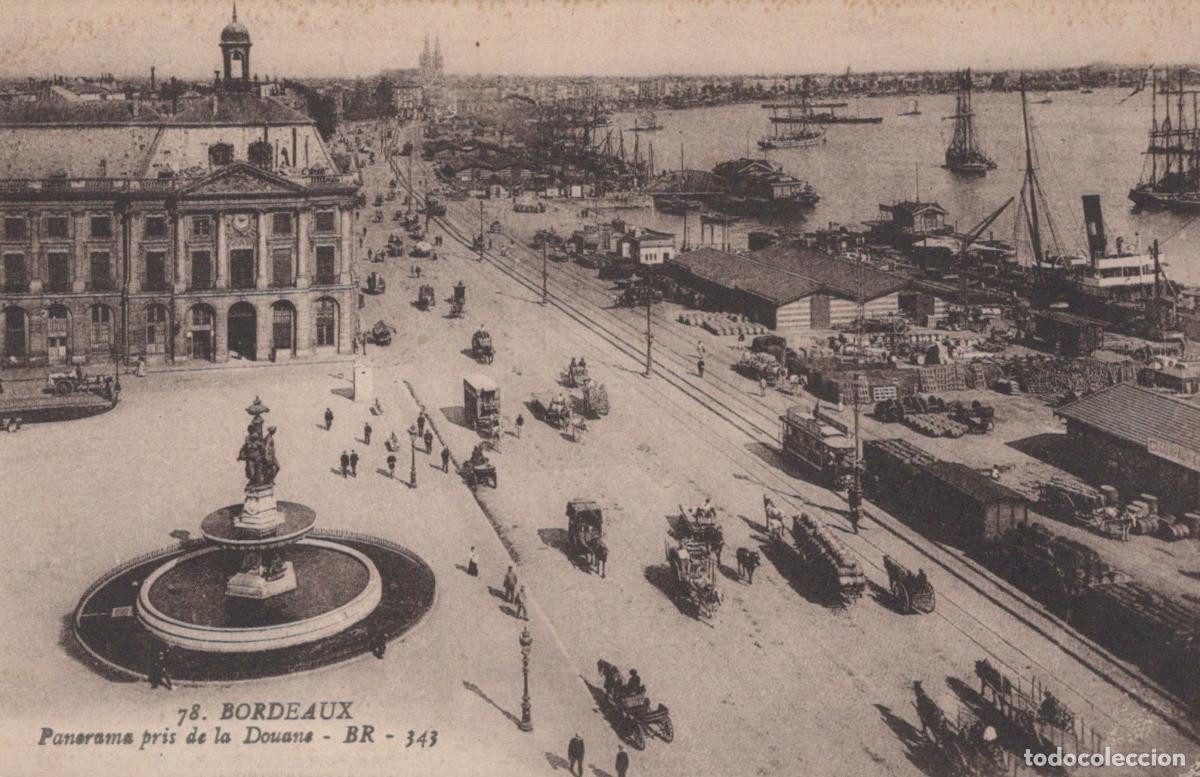 Postais: France Bordeaux Panorama From The Customs House With Fountain Unposted *YBC710