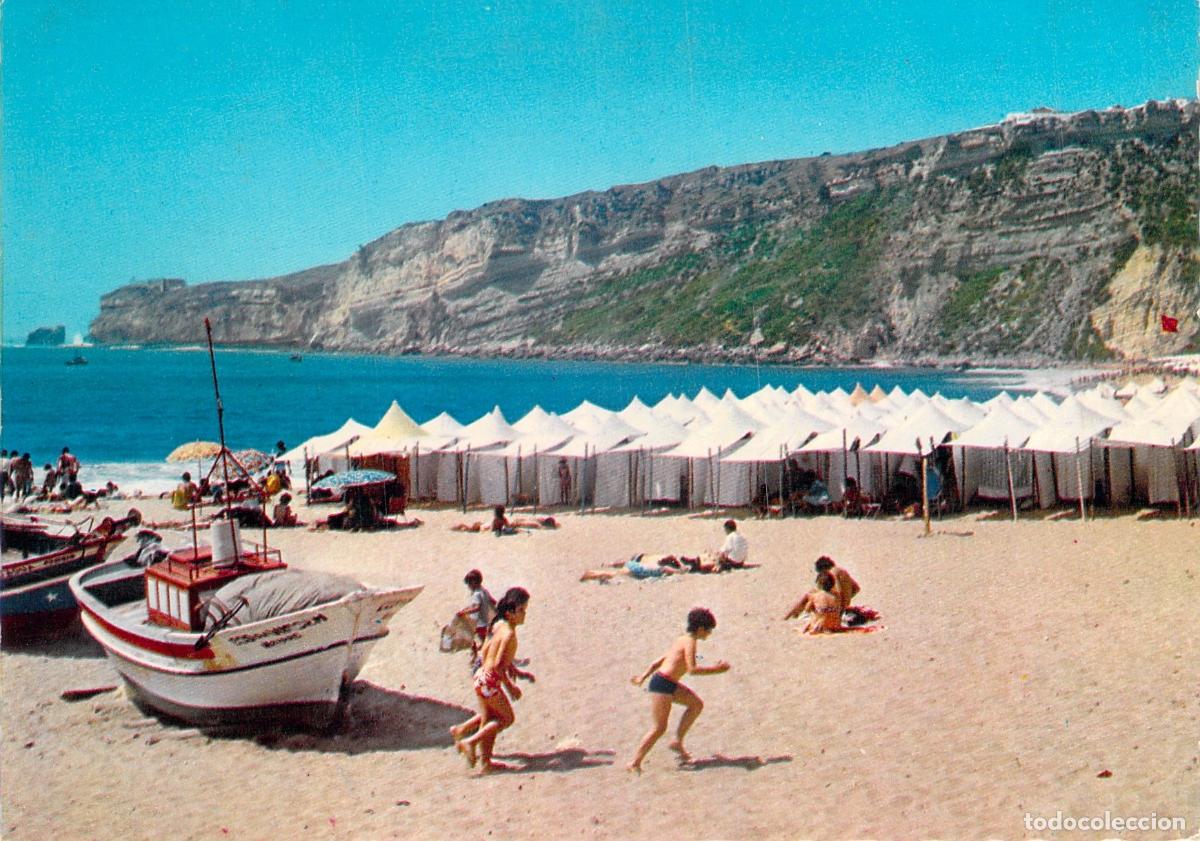 Postales: Postal de la playa de Nazar&eacute; en Portugal