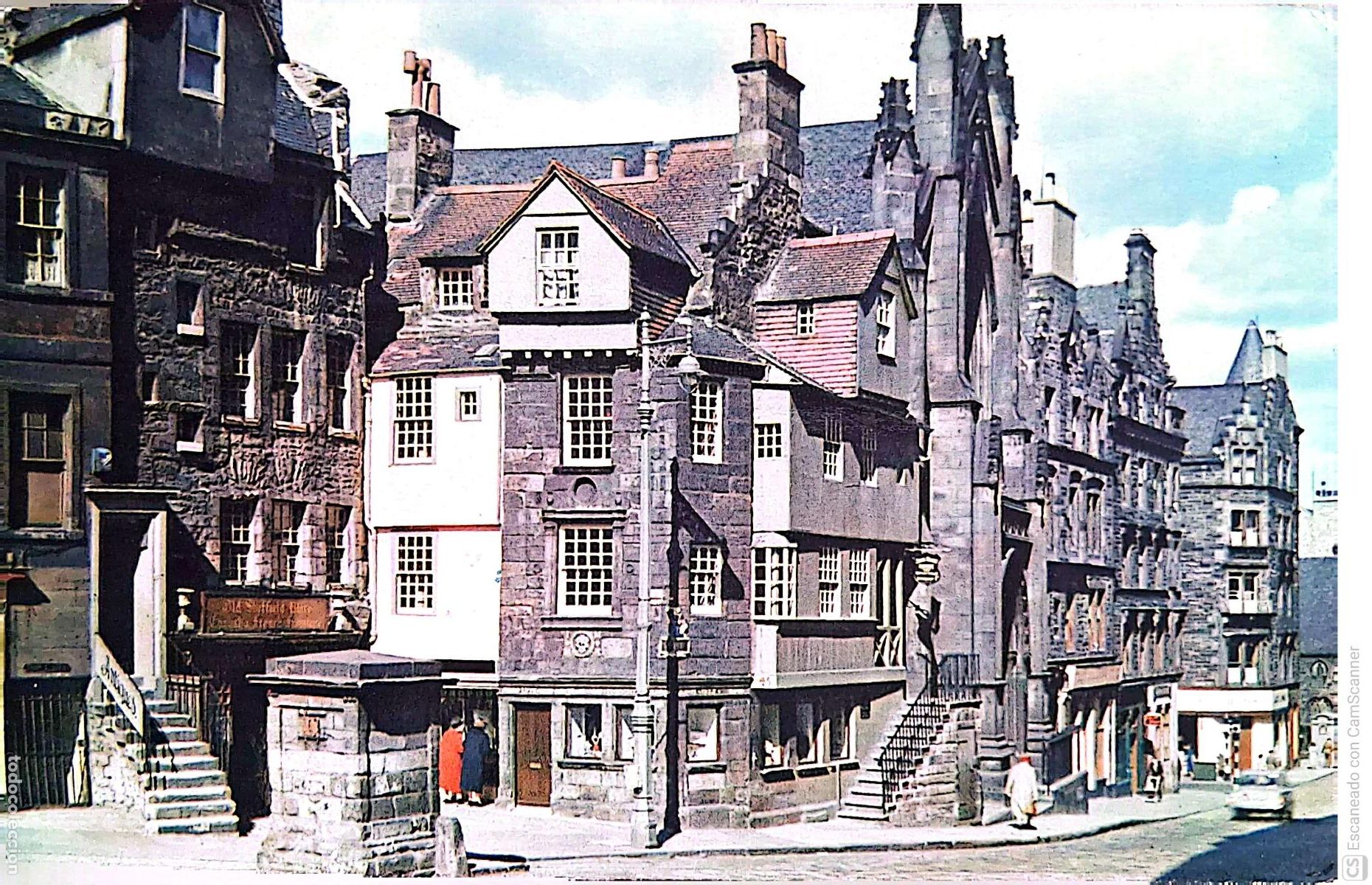 Postales: Edimburgo. 3807 John Knox's House. Usada con sello. Color