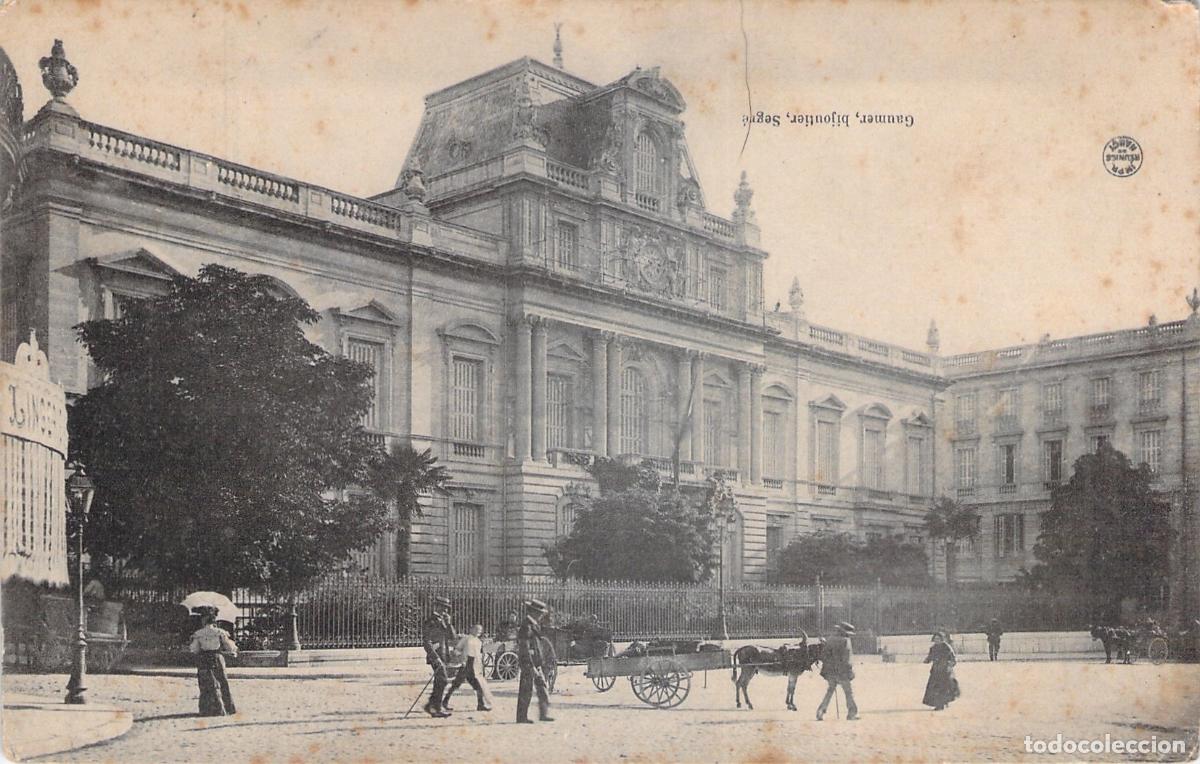 Cartoline: Postal de Segr&eacute;, edificio del Palacio de Justicia en Francia