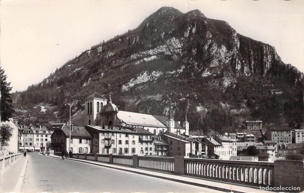 Cartoline: Postal de Saint-Claude con el Grand Pont y Paisaje Monta&ntilde;oso en Francia