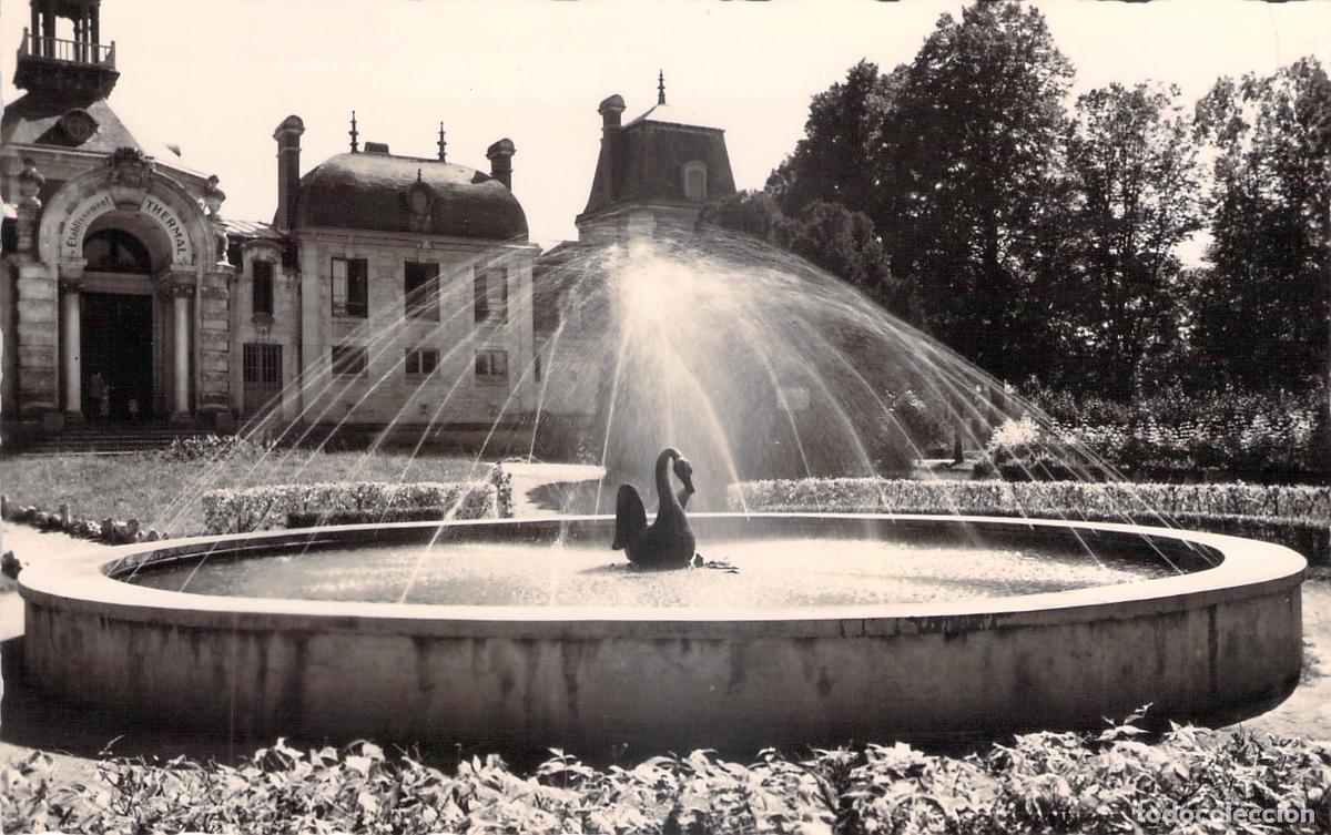 Postales: Postal de los jardines del establecimiento termal en Lons-le-Saunier, Francia