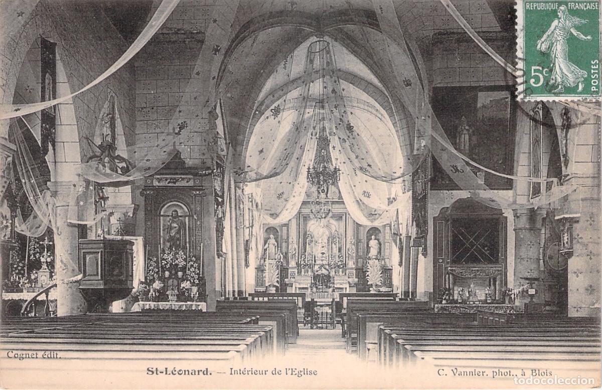 Postais: Postal de la iglesia de Saint-L&eacute;onard, Francia