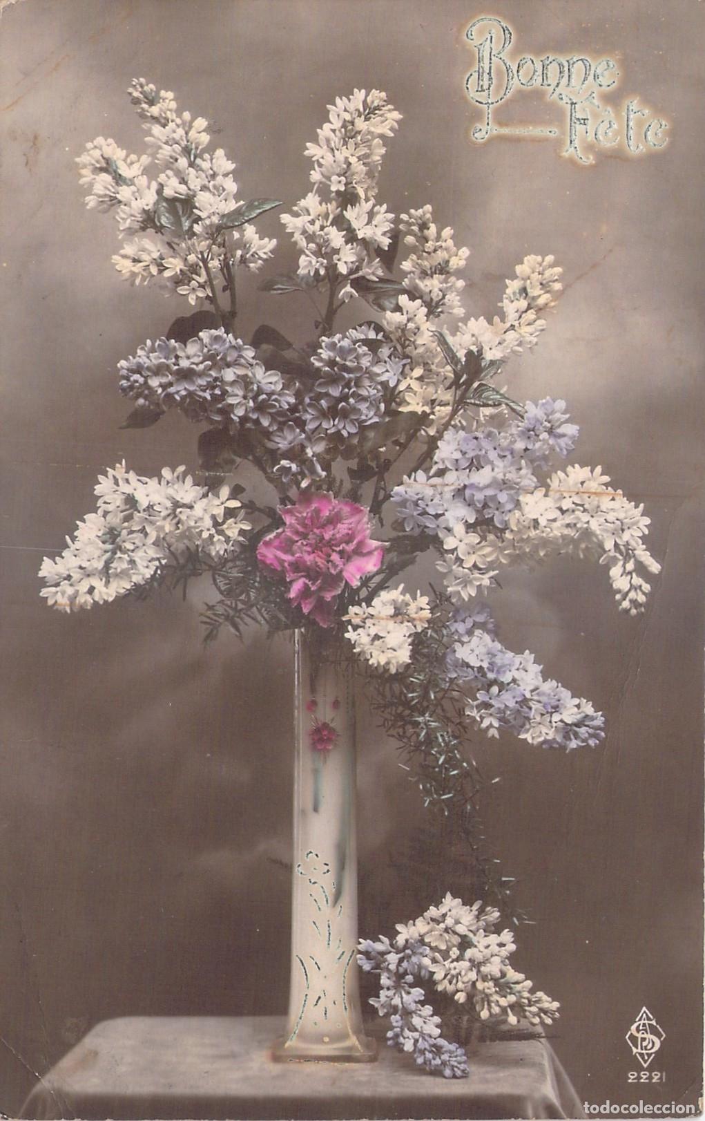 Postcards: Postal de flores en jarr&oacute;n con mensaje Bonne F&ecirc;te