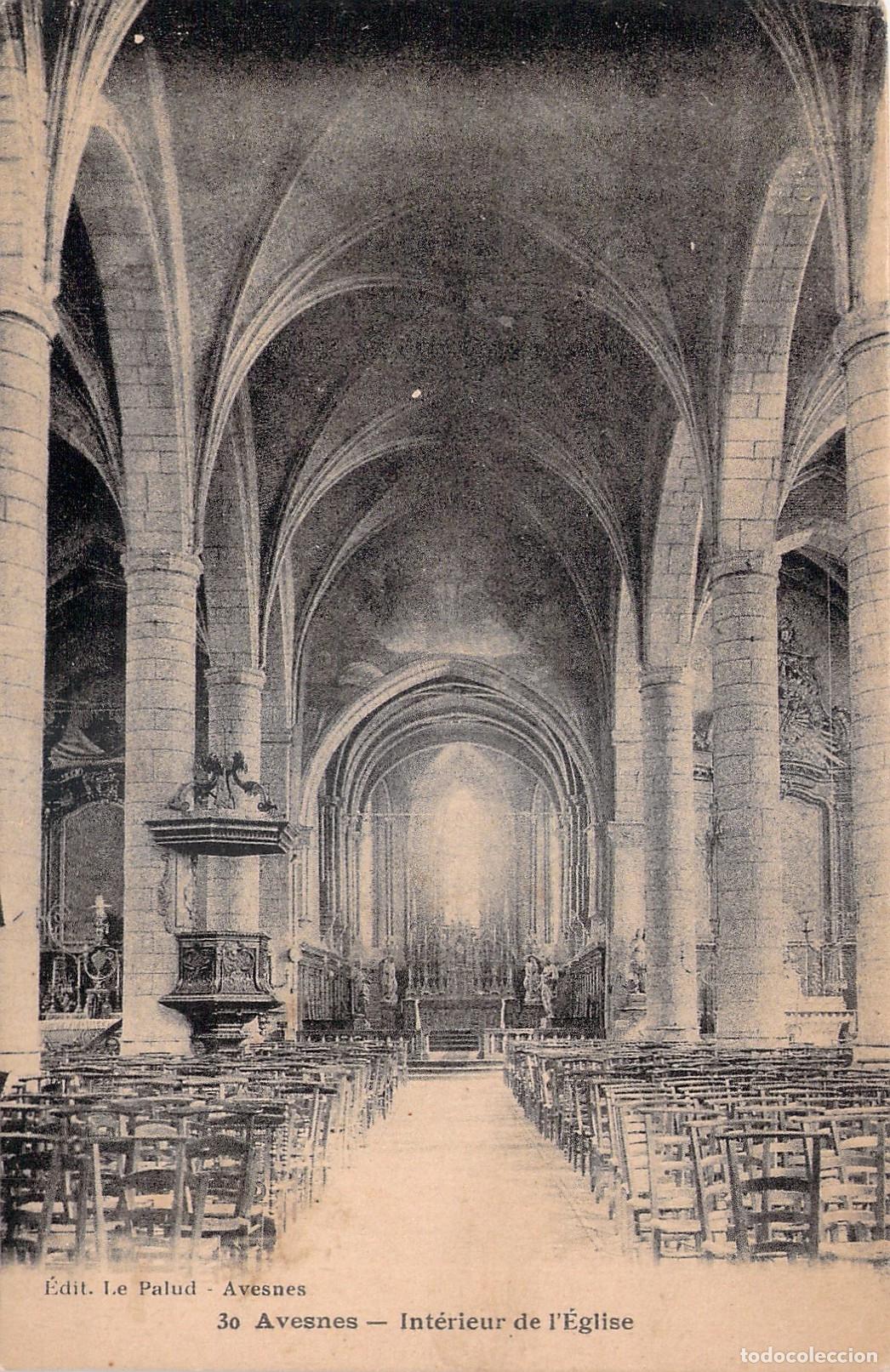Postcards: Postal de Avesnes: Interior de la Iglesia en Francia