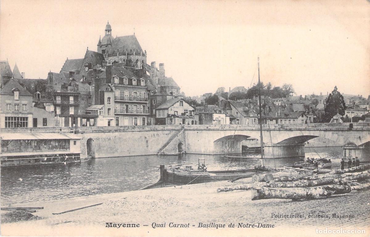 Postales: Postal de Mayenne Quai Carnot y Bas&iacute;lica de Notre-Dame