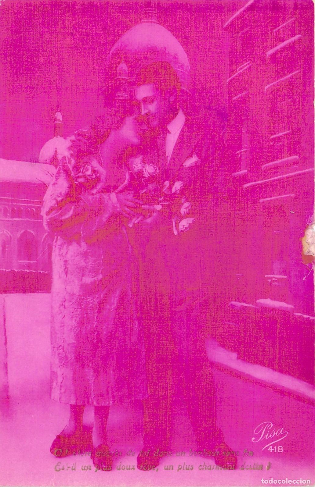 Postales: Postal de pareja rom&aacute;ntica en escena invernal