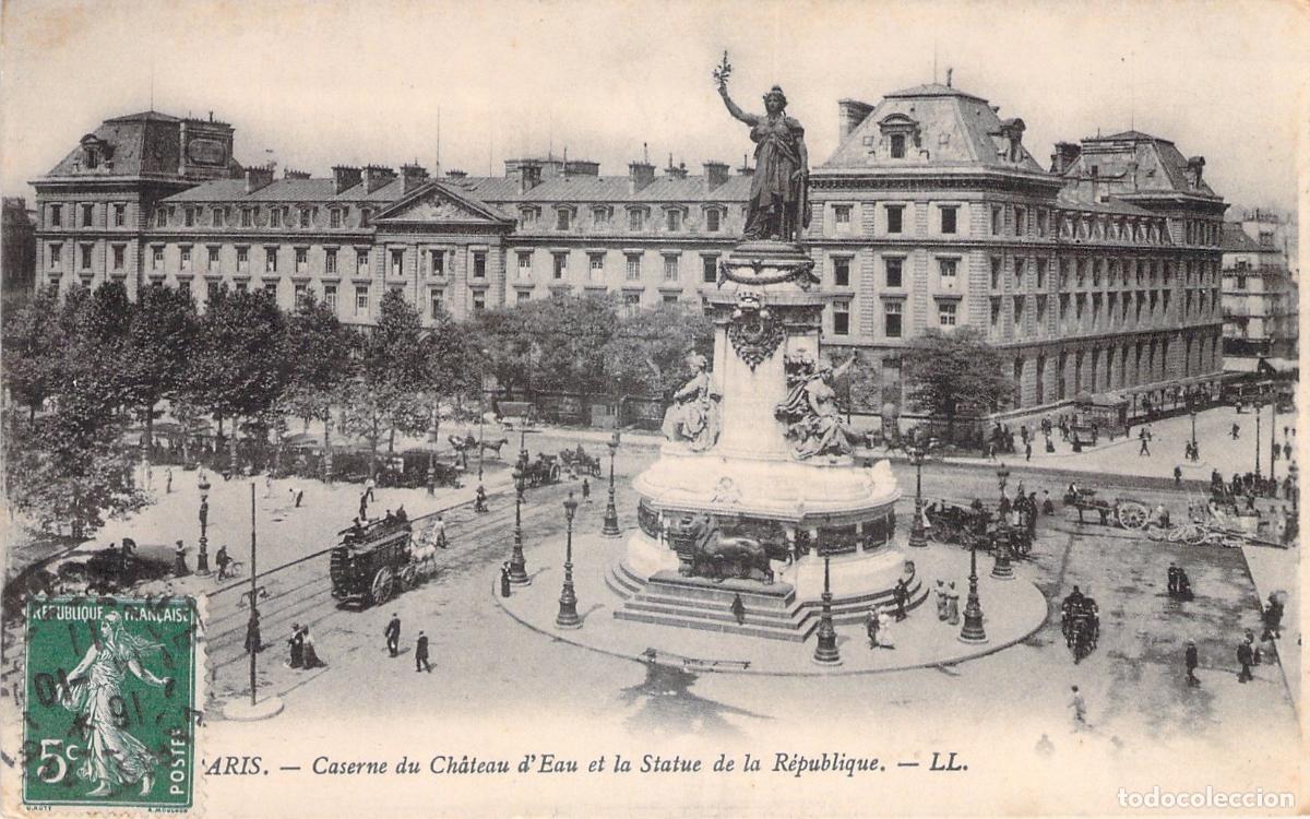 Postkarten: Postal de la Plaza de la Rep&uacute;blica y Caserne du Ch&acirc;teau d'Eau en Par&iacute;s