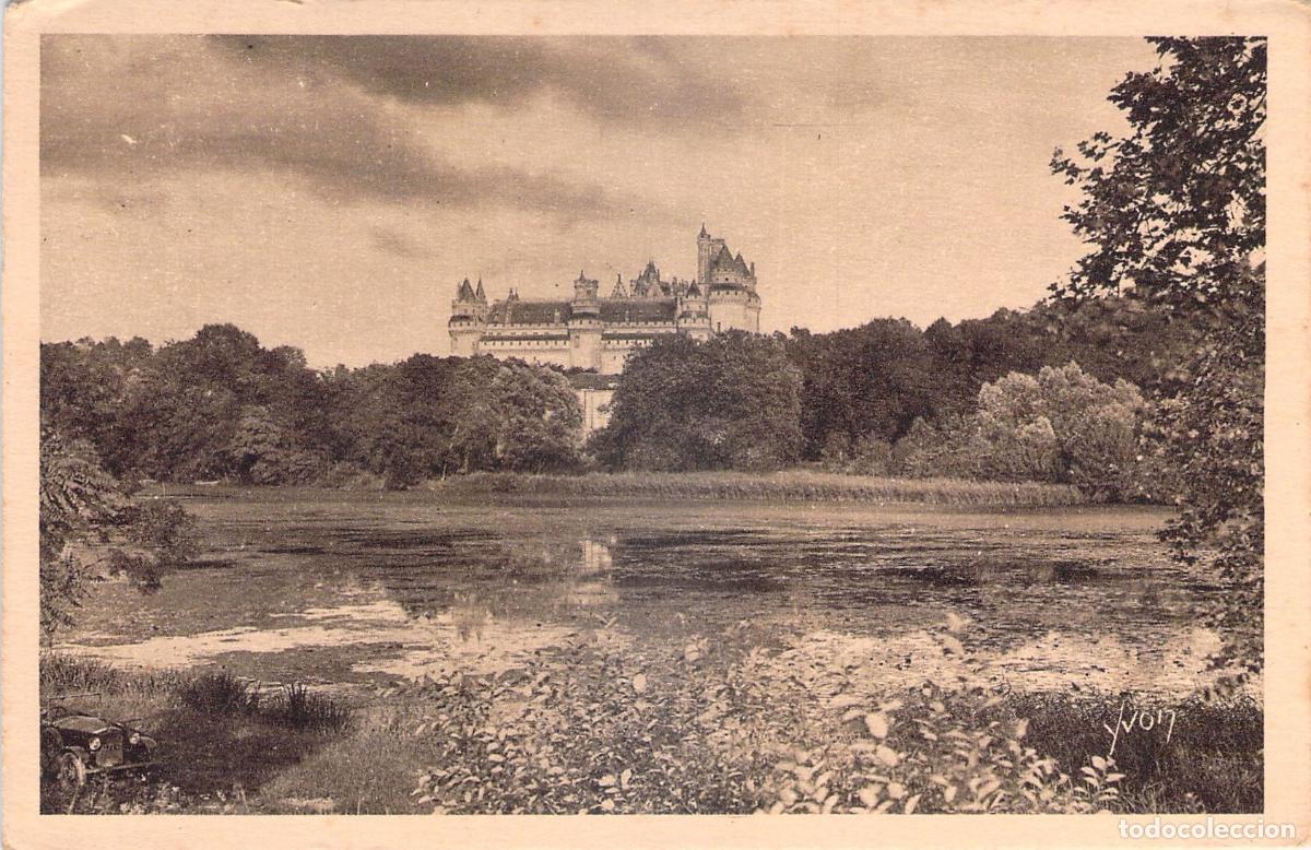 Postales: Postal del Castillo de Pierrefonds vista general desde el lago