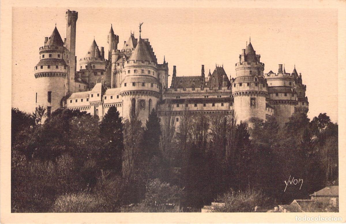 Postales: Postal del imponente Chateau de Pierrefonds en Francia - Foto 1