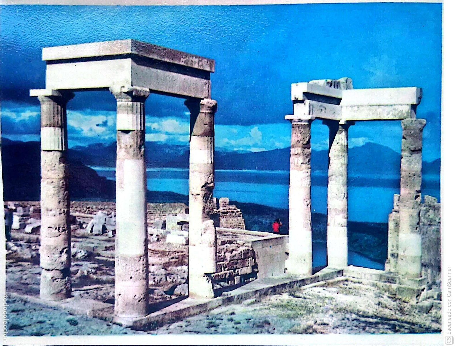 Postcards: Isla de Rodas. Lindos, destaca por su Acr&oacute;polis sobre un acantilado. Nueva. Color
