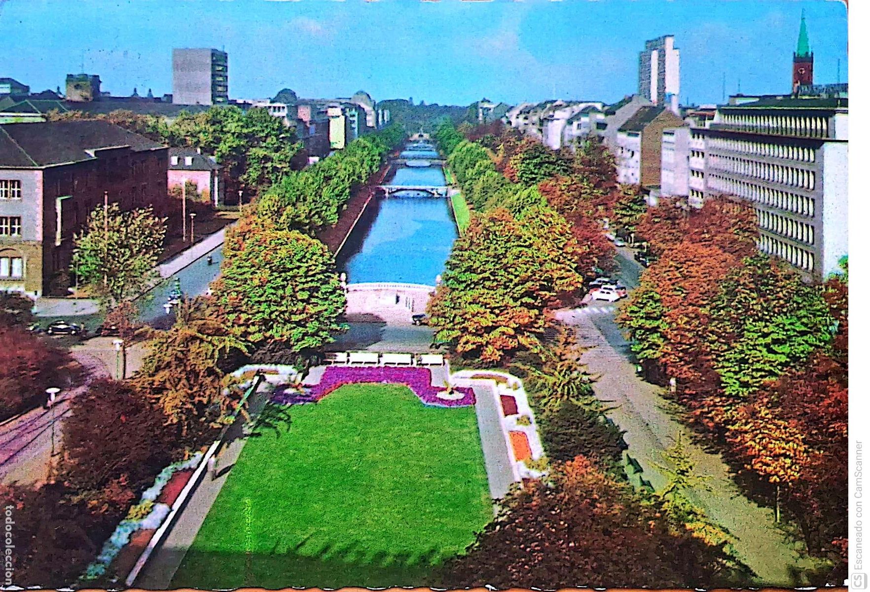 Postales: D&uuml;sseldorf. K&ouml;nigsallee es uno de los bulevares urbanos m&aacute;s elegantes, lujosos y famosos de Europa.