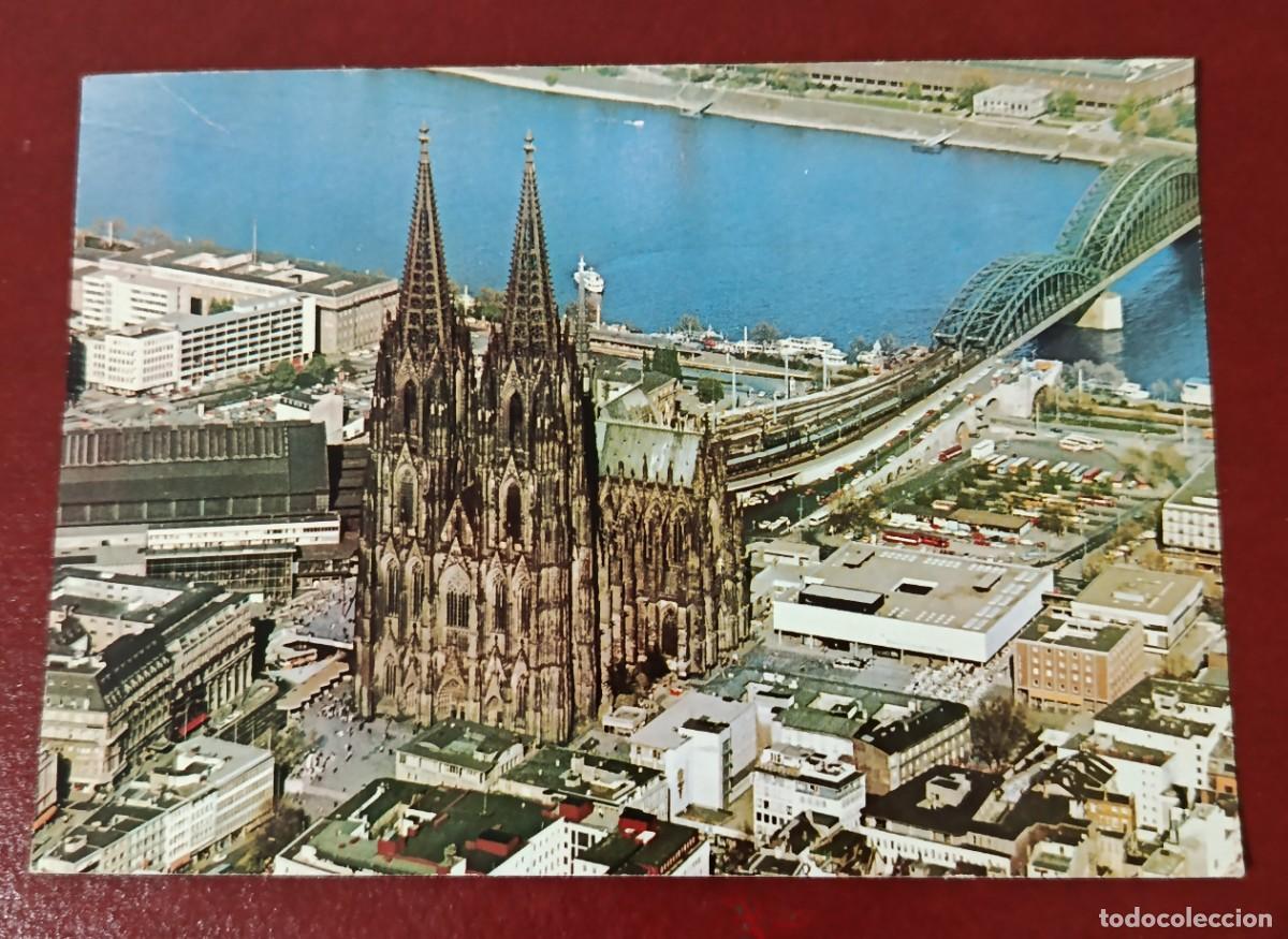 Postkarten: POSTAL VISTA AEREA CATEDRAL DE COLONIA JUNTO AL RIN Y EL PUENTE HOHENZOLLERN - ALEMANIA