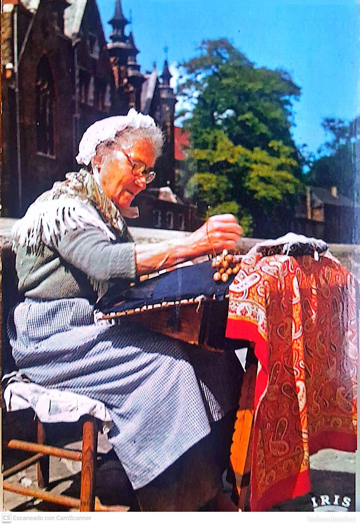 Postales: Brujas. 154 Encajeras de bolillos en acci&oacute;n. Nueva. Color