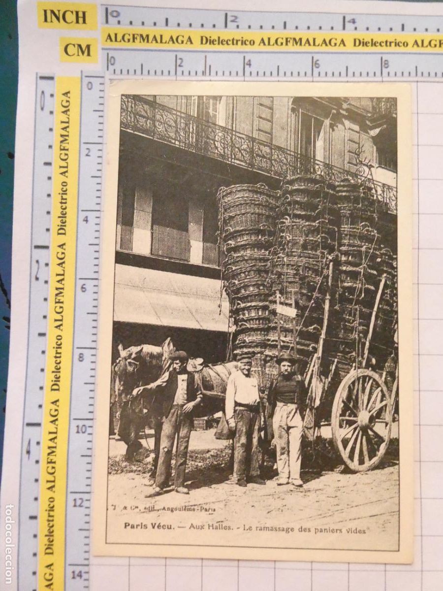 Postales: ANTIGUA POSTAL FACS&Iacute;MIL LA FRANCIA DE OTRO TIEMPO. PARIS V&Eacute;CU LE RAMASSAGE DES PANIERS VIDES 3070