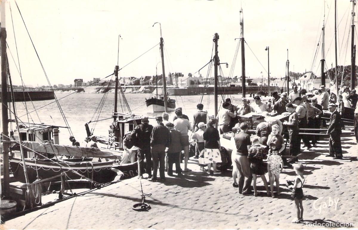 Postkarten: Postal de puerto pesquero de sardinas en Croix-de-Vie, Francia
