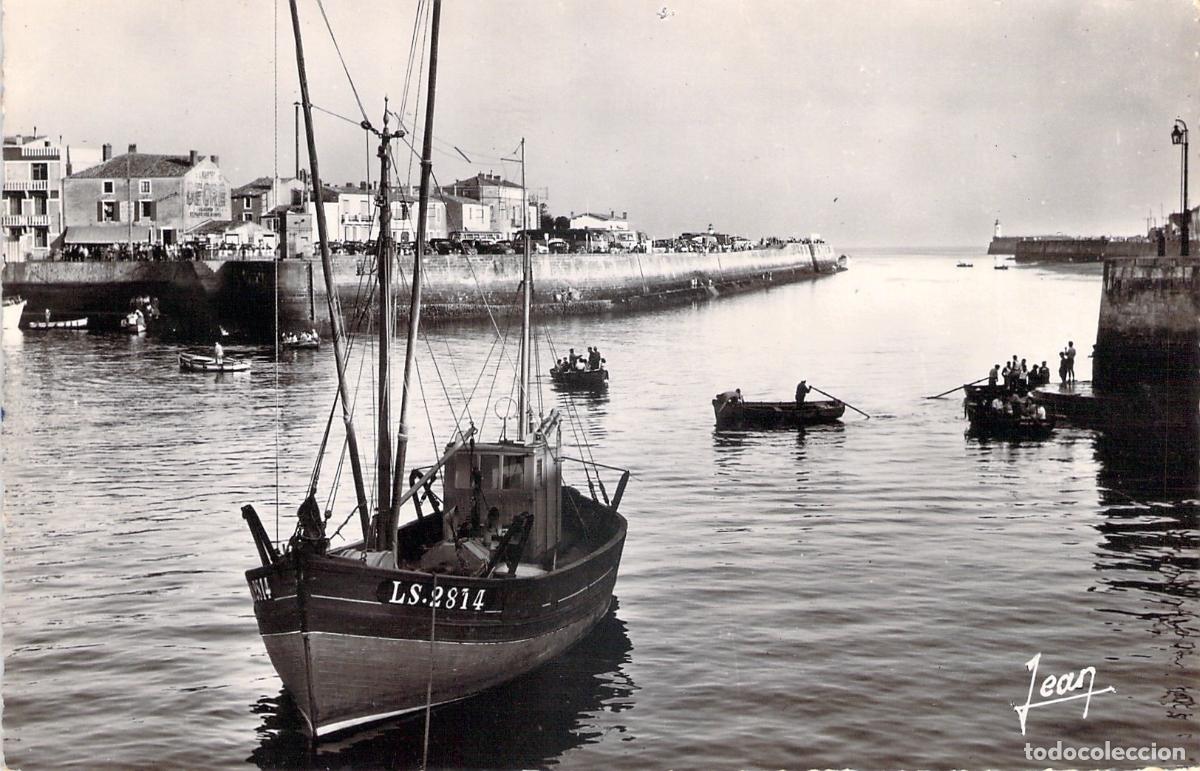 Postkarten: Postal de Les Sables-d'Olonne, Puerto en el Crep&uacute;sculo