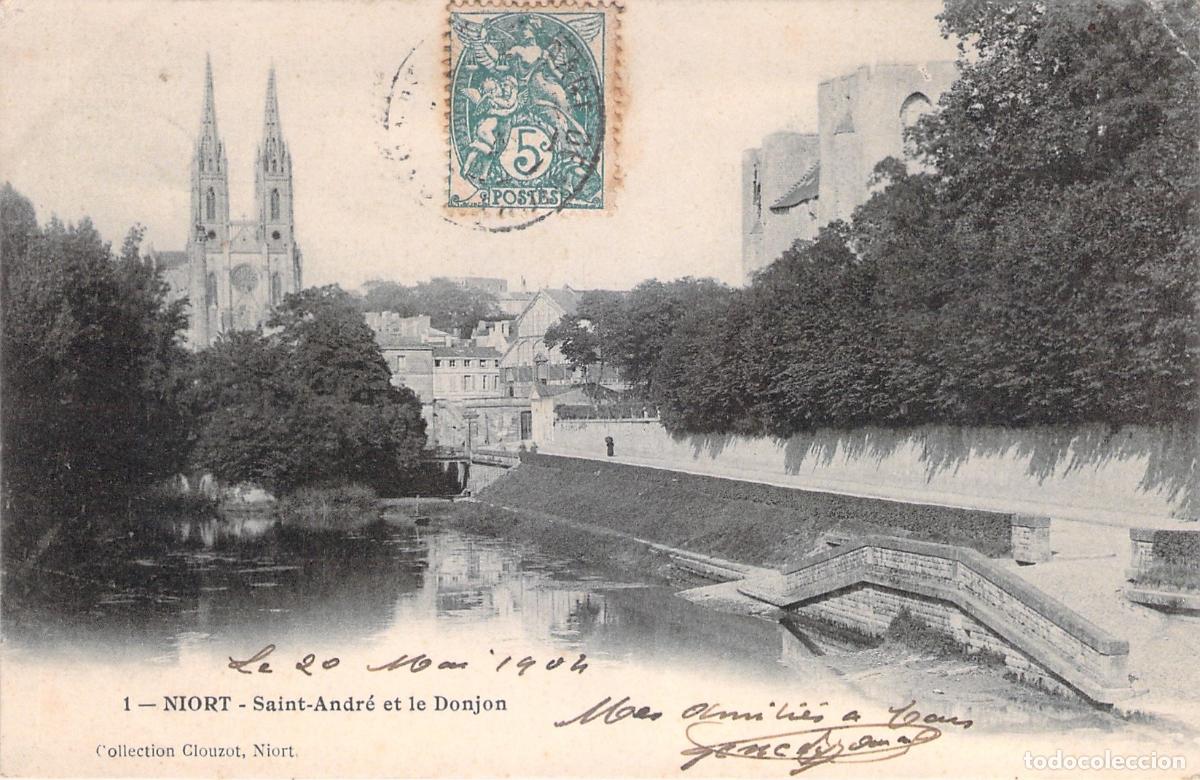 Postales: Postal de Niort con la Iglesia de Saint-Andr&eacute; y el Donjon