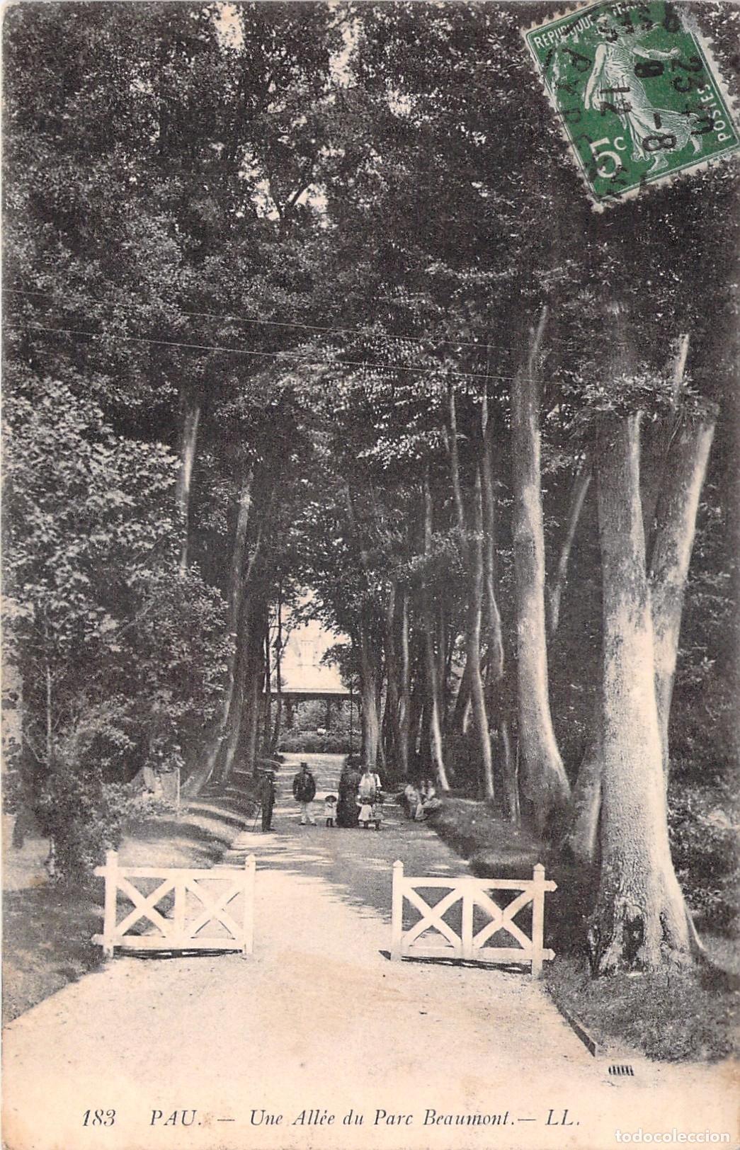 Postcards: Postal de Pau Francia Une All&eacute;e du Parc Beaumont