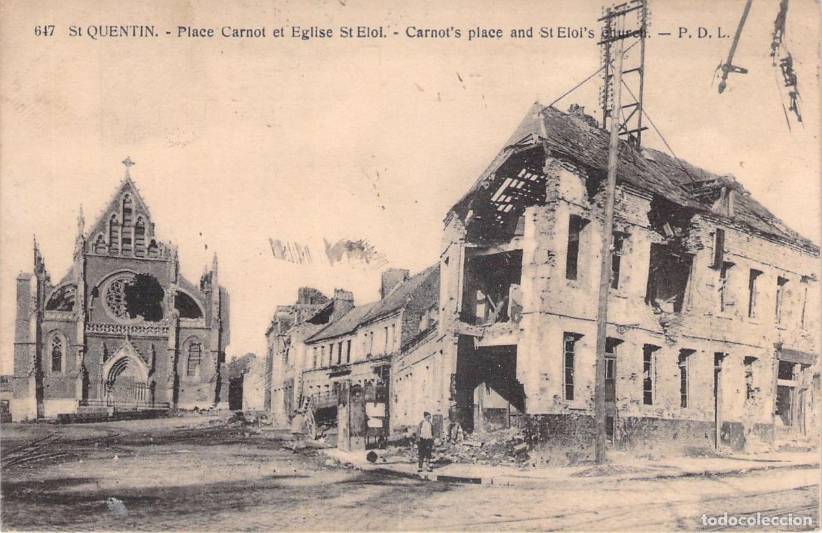 Postcards: Postal de Saint-Quentin Place Carnot e Iglesia St Eloi Francia