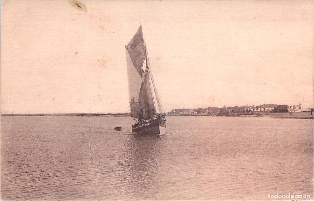 Cartoline: Postal de barco navegando frente a la playa de La Flotte en Ile de Re