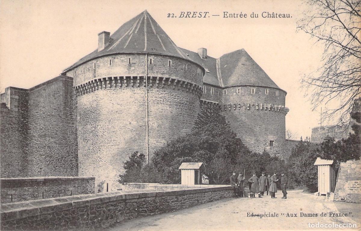Postales: Postal del Castillo de Brest, Entrada a la Fortaleza en Francia