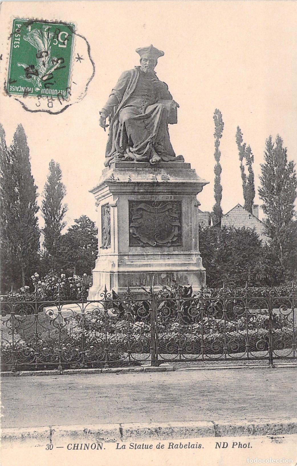 Postales: Postal de Chinon: Estatua de Rabelais en Francia