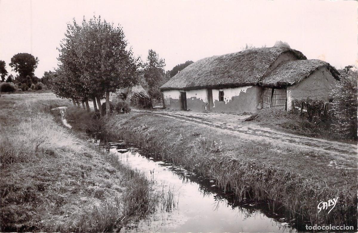 Postkarten: Postal de una Bourine tradicional en Saint-Jean-de-Monts, Vend&eacute;e