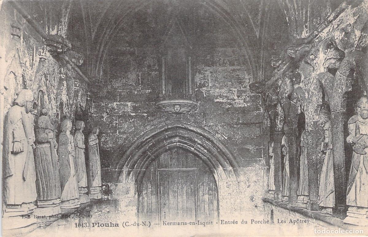 Postales: Postal de la entrada del p&oacute;rtico de la capilla Kermaria-an-Iskuit en Plouha