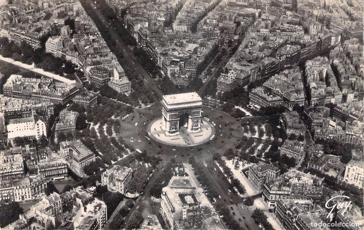 Postales: Postal de Paris vista a&eacute;rea del Arco del Triunfo