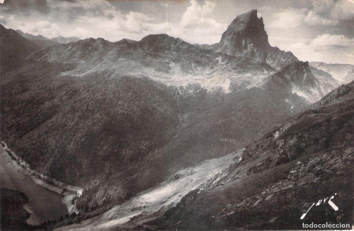 Postkarten: Postal del Pic d'Ossau y el lago de Fabr&egrave;ges en los Pirineos