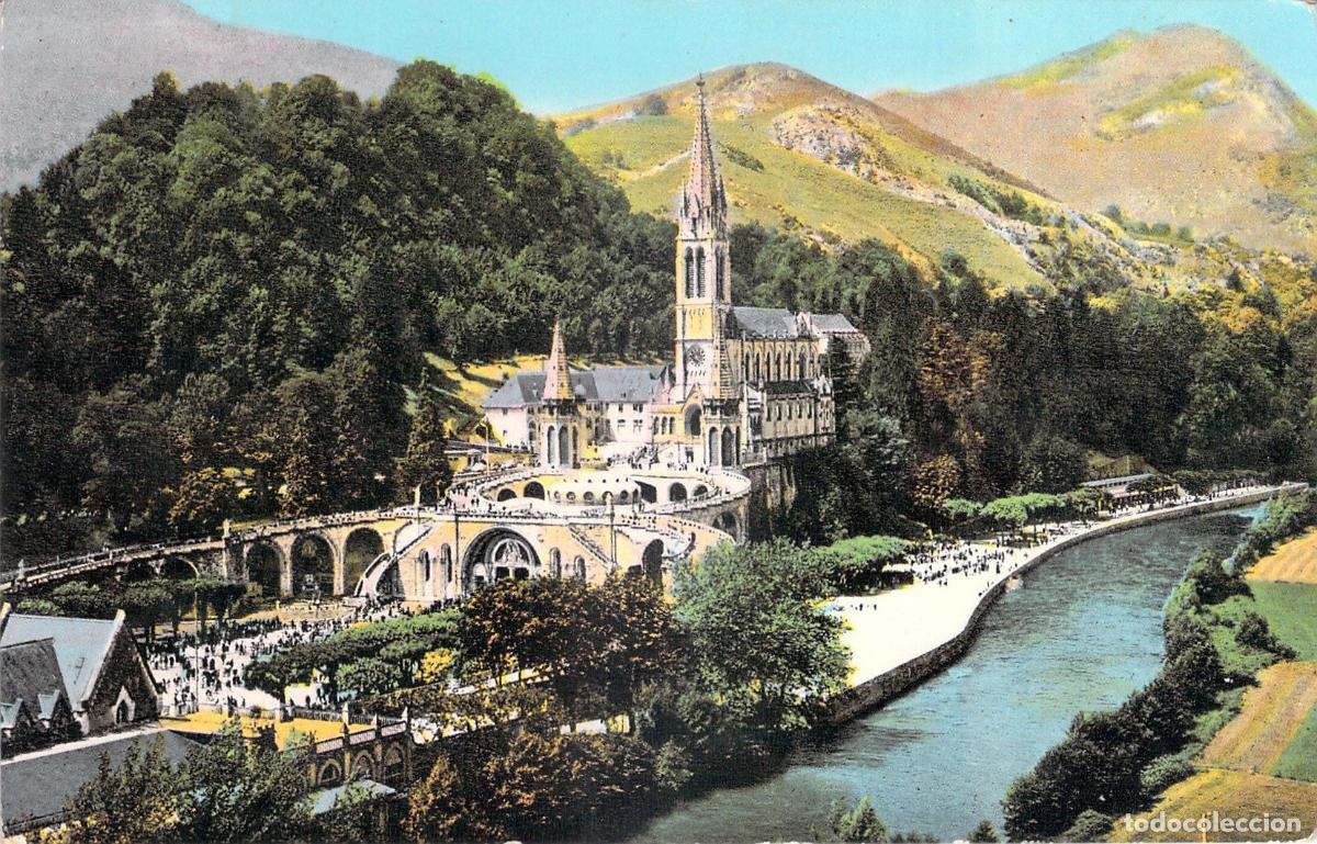 Postkarten: Postal de la Bas&iacute;lica de Lourdes y el r&iacute;o Gave en Francia