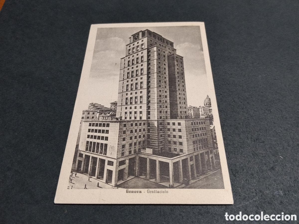 Postales: Postal genova rascacielos