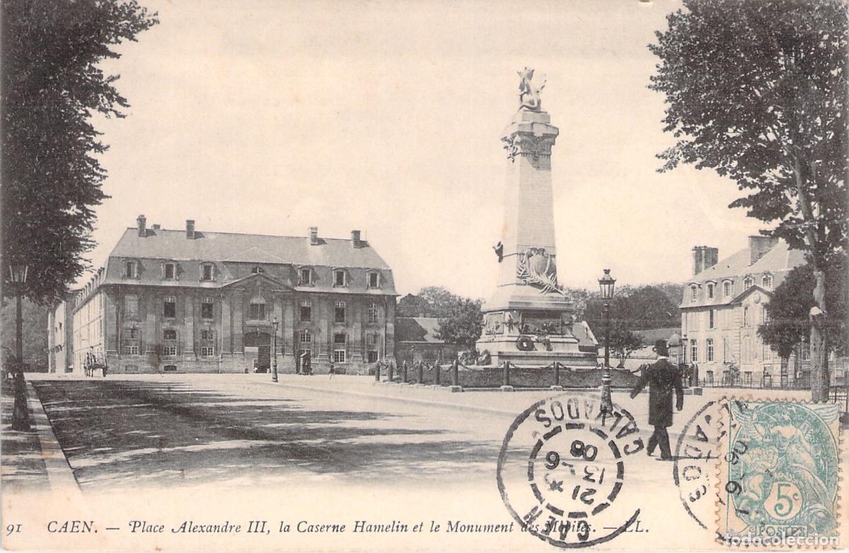 Postais: Postal de la Plaza Alexandre III y Caserna Hamelin en Caen, Francia
