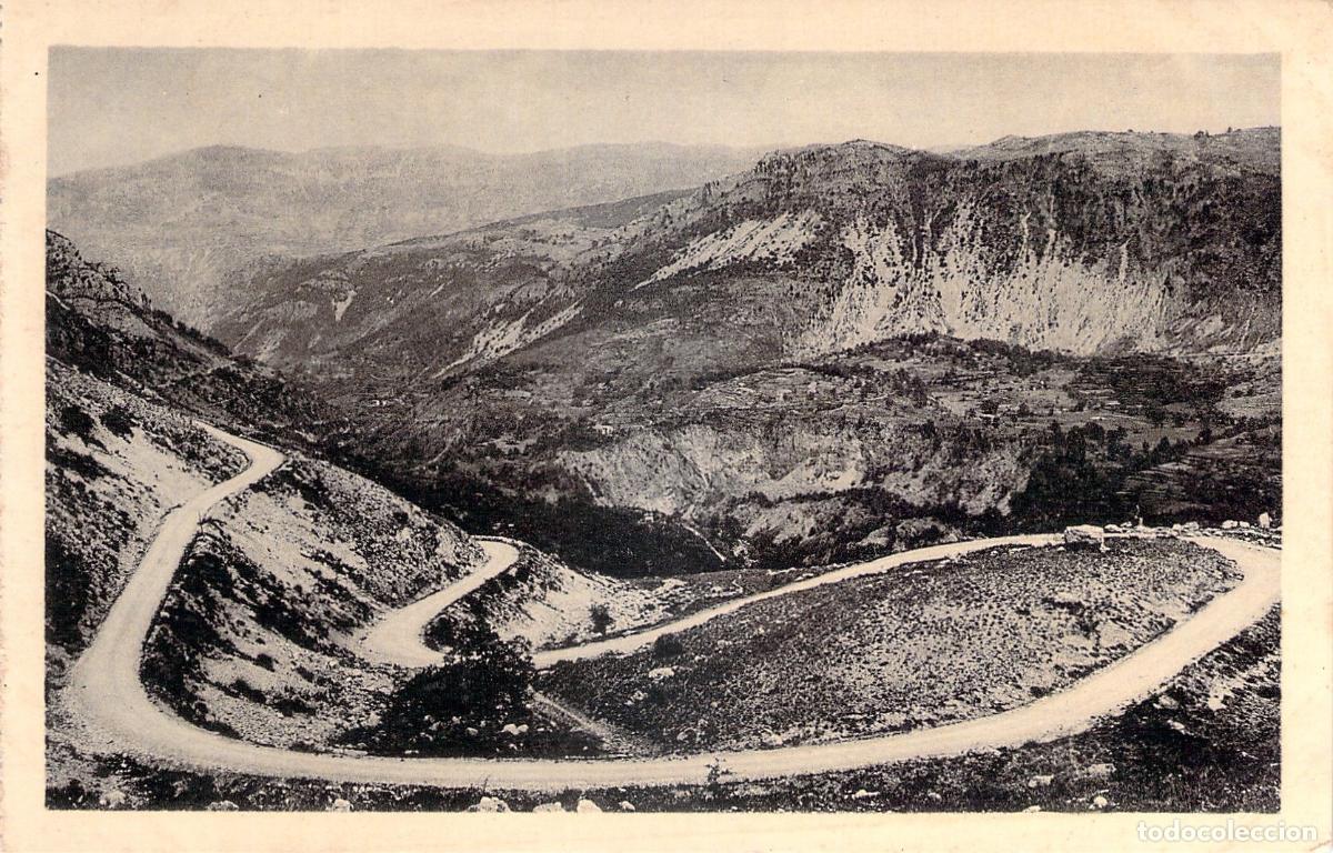 Postales: Postal de Gorges du Loup y la carretera de monta&ntilde;a en Gourdon
