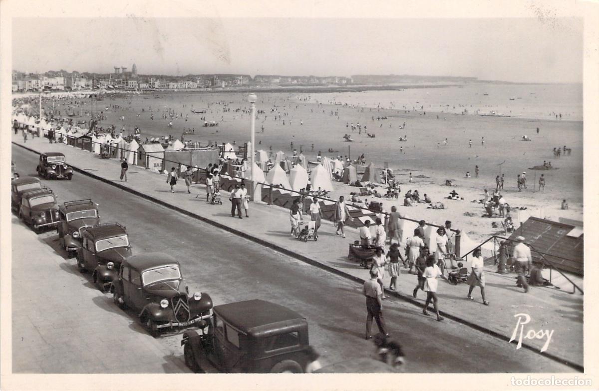 Postales: Postal de Les Sables d'Olonne, paseo mar&iacute;timo y playa en Francia