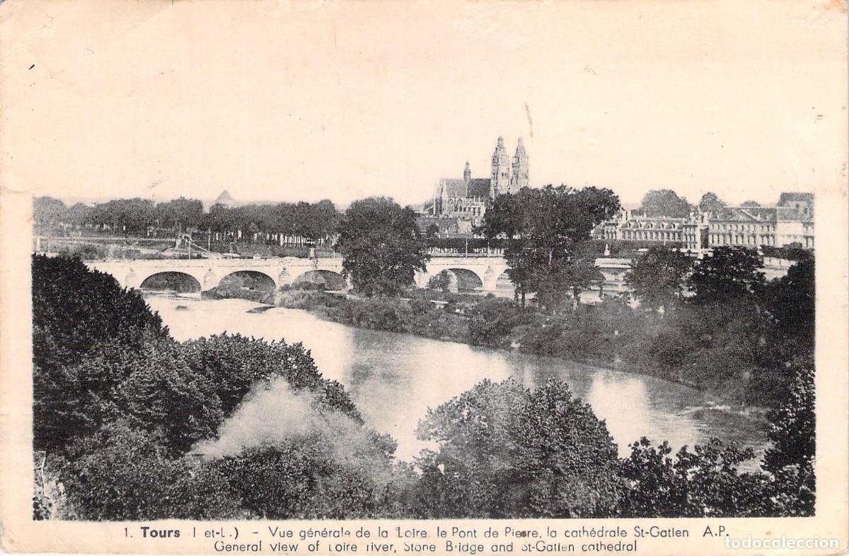 Postais: Postal de Tours con Vista al R&iacute;o Loira y la Catedral