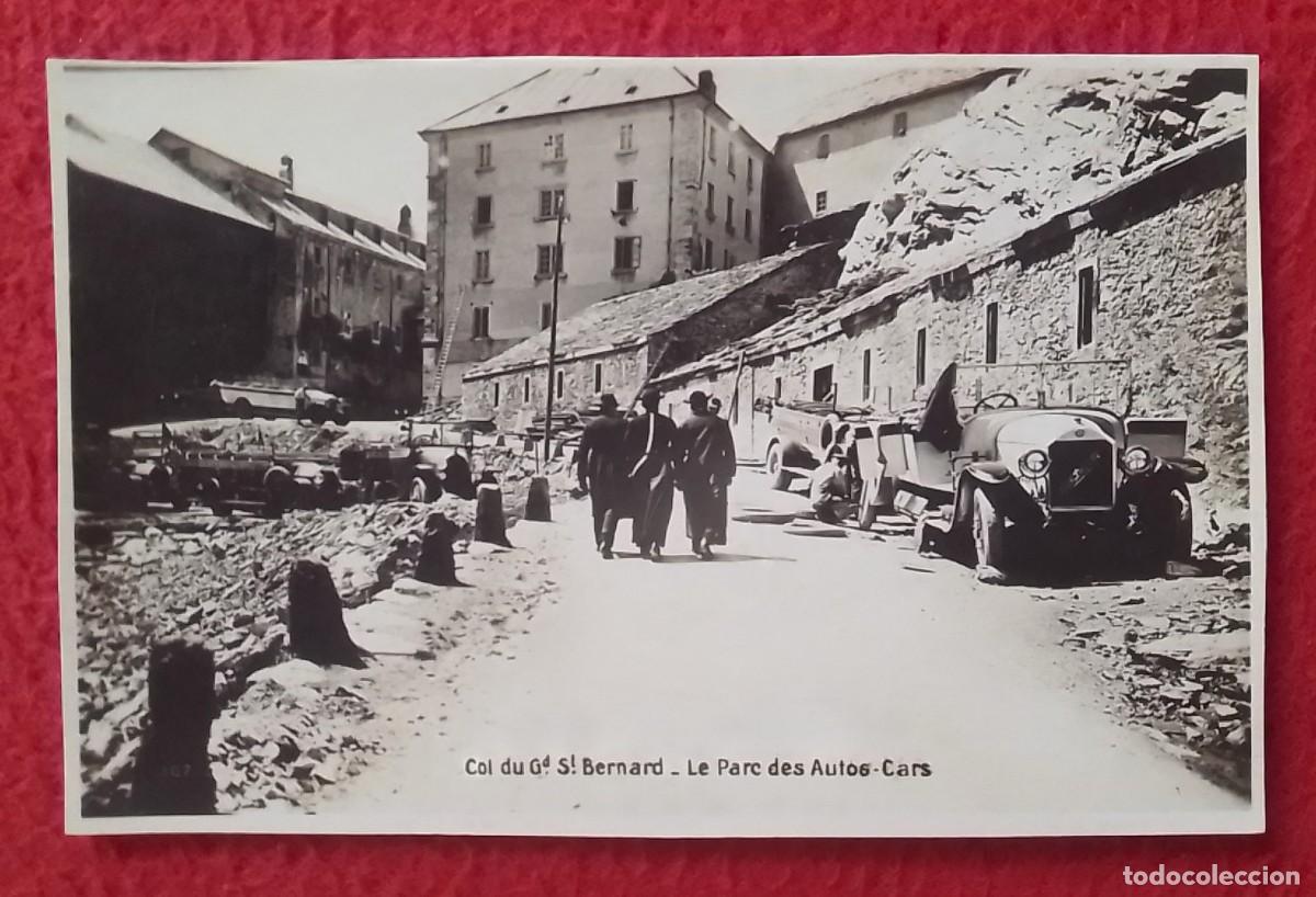 Cartes Postales: POSTAL POST CARD COL DU GD. GRAND ST. SAINT-BERNARD LE PARC DES AUTO-CARS..COCHES...SUIZA ? ITALIA ?