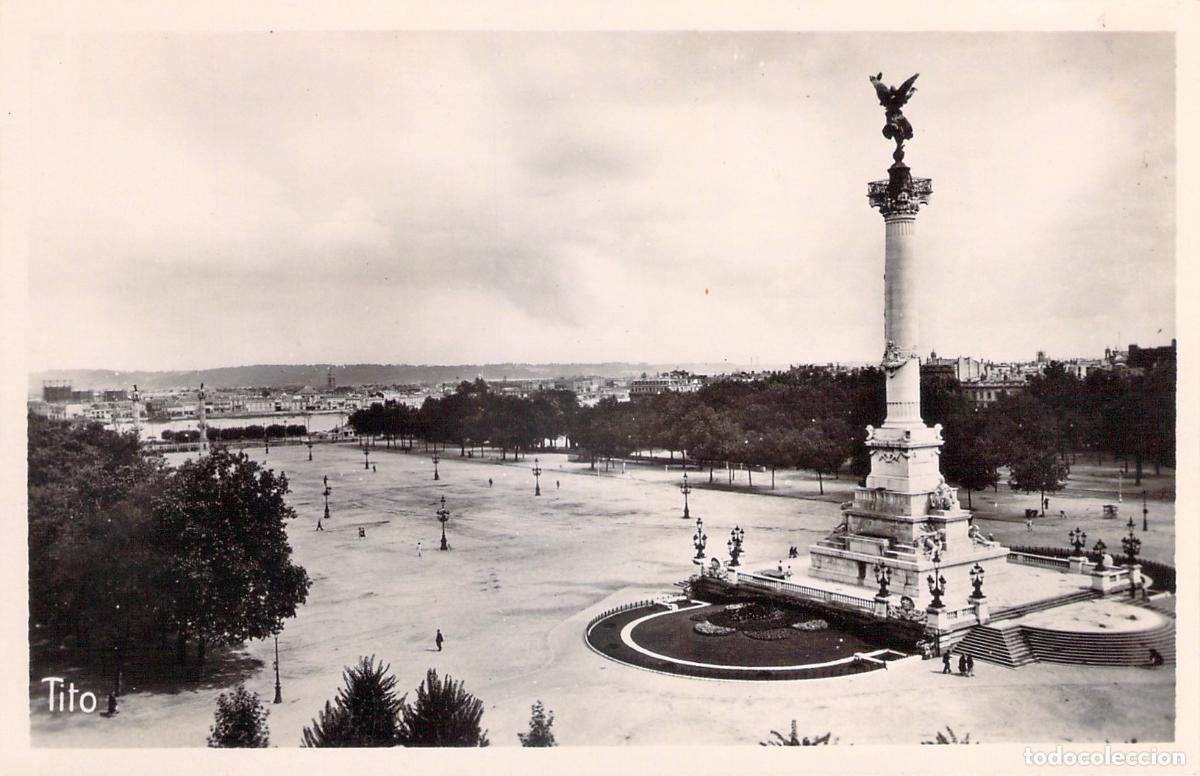Postkarten: Postal de la Place des Quinconces y el Monumento a los Girondinos en Burdeos