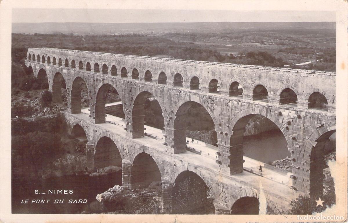 Cartes Postales: Postal del antiguo acueducto Pont du Gard en Nimes, Francia