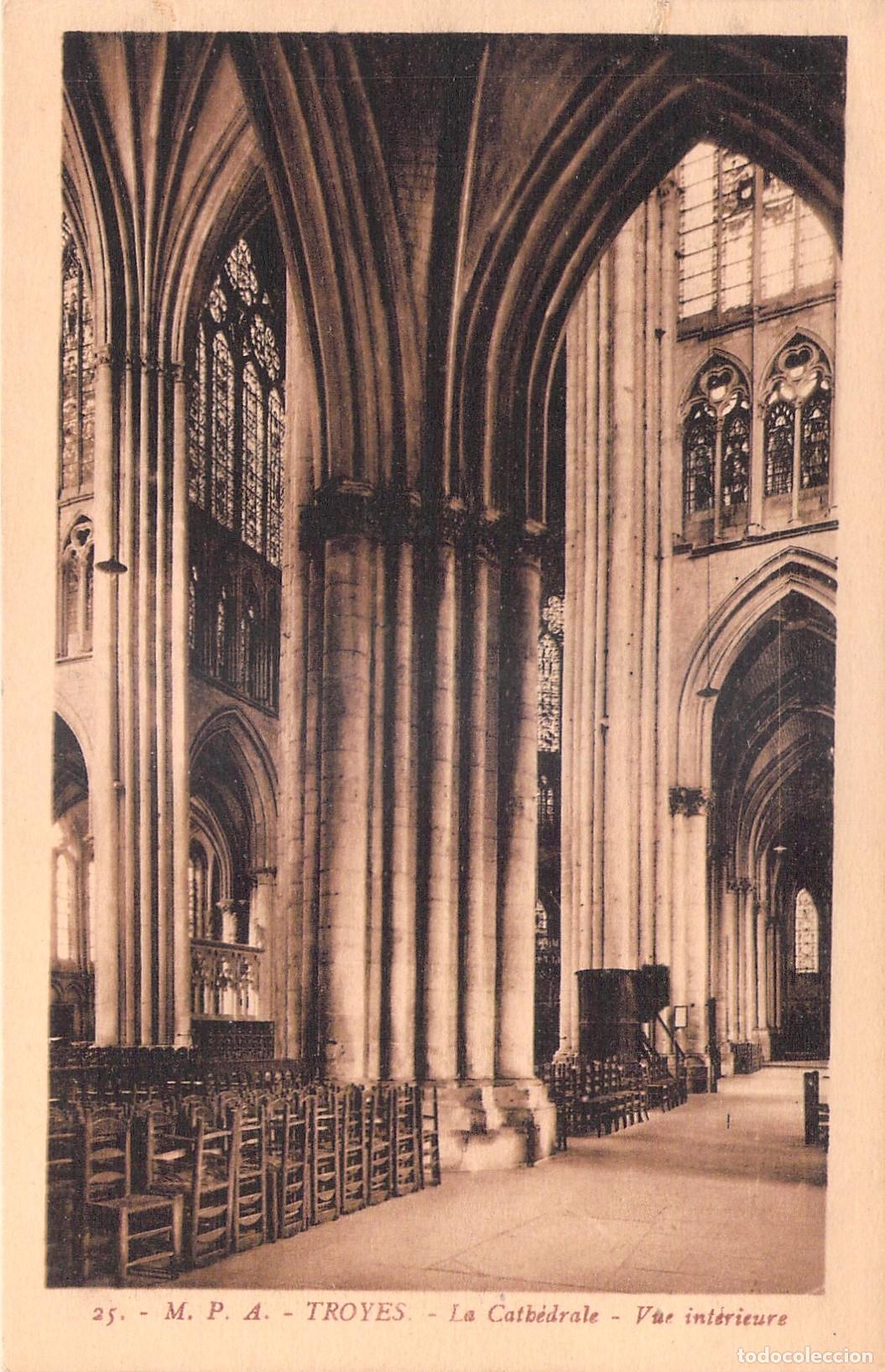 Postais: Postal de la Catedral de Troyes interior arquitectura g&oacute;tica