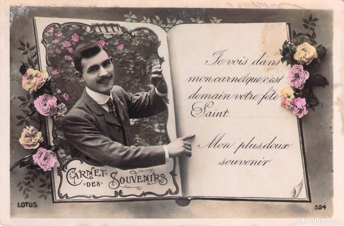 Cartoline: Postal antigua de hombre con flores y carnet de recuerdos