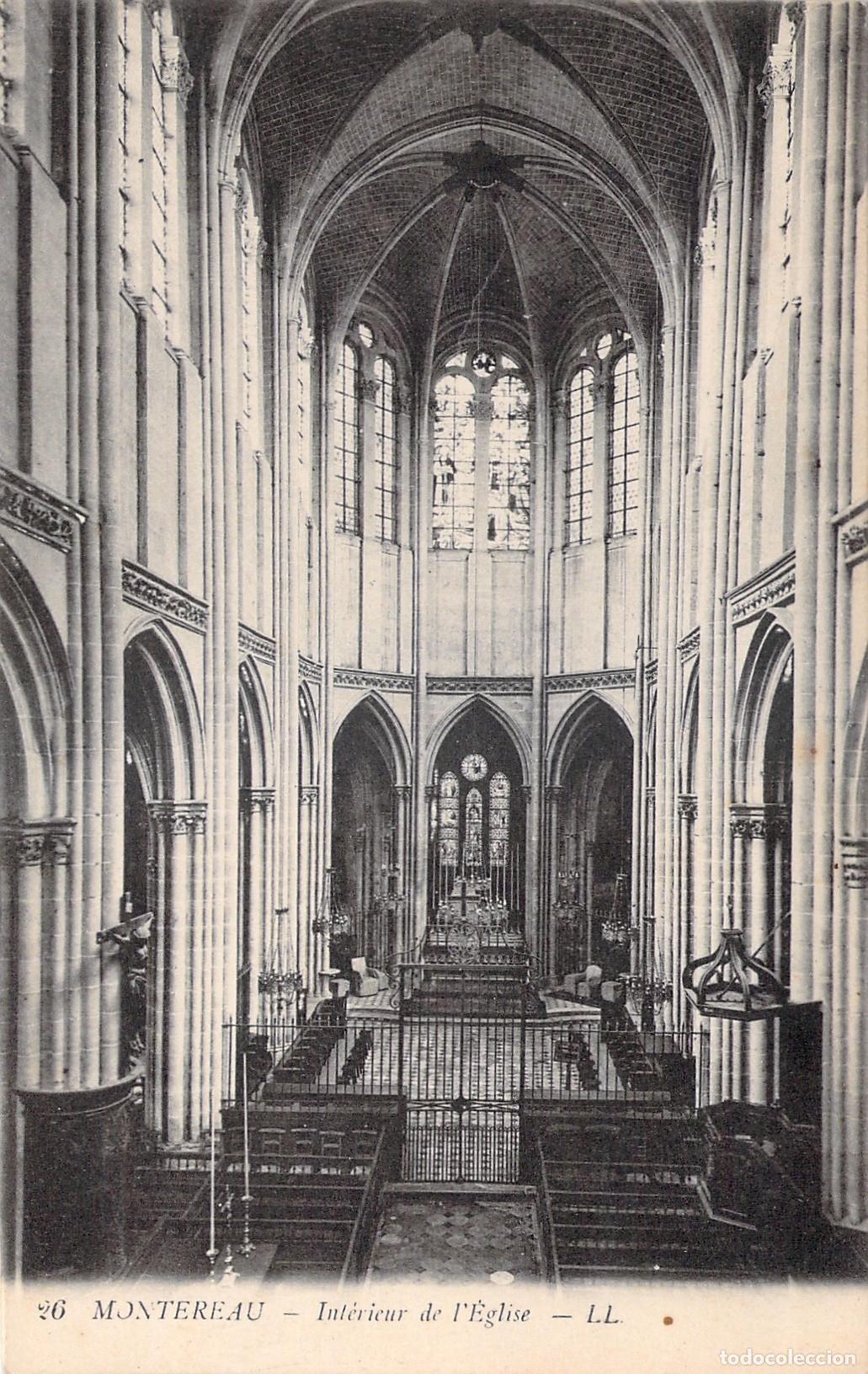 Postales: Postal del interior de la Iglesia de Montereau