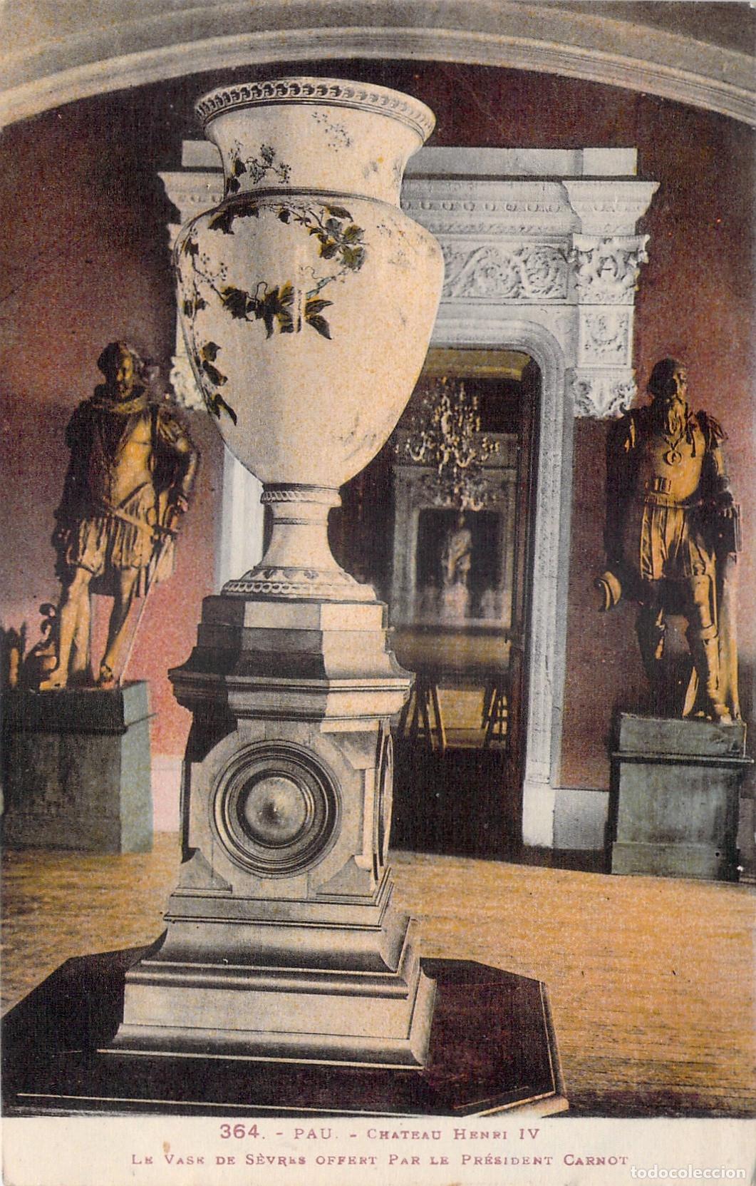 Postais: Postal de Pau Castillo de Enrique IV con Vaso de S&egrave;vres