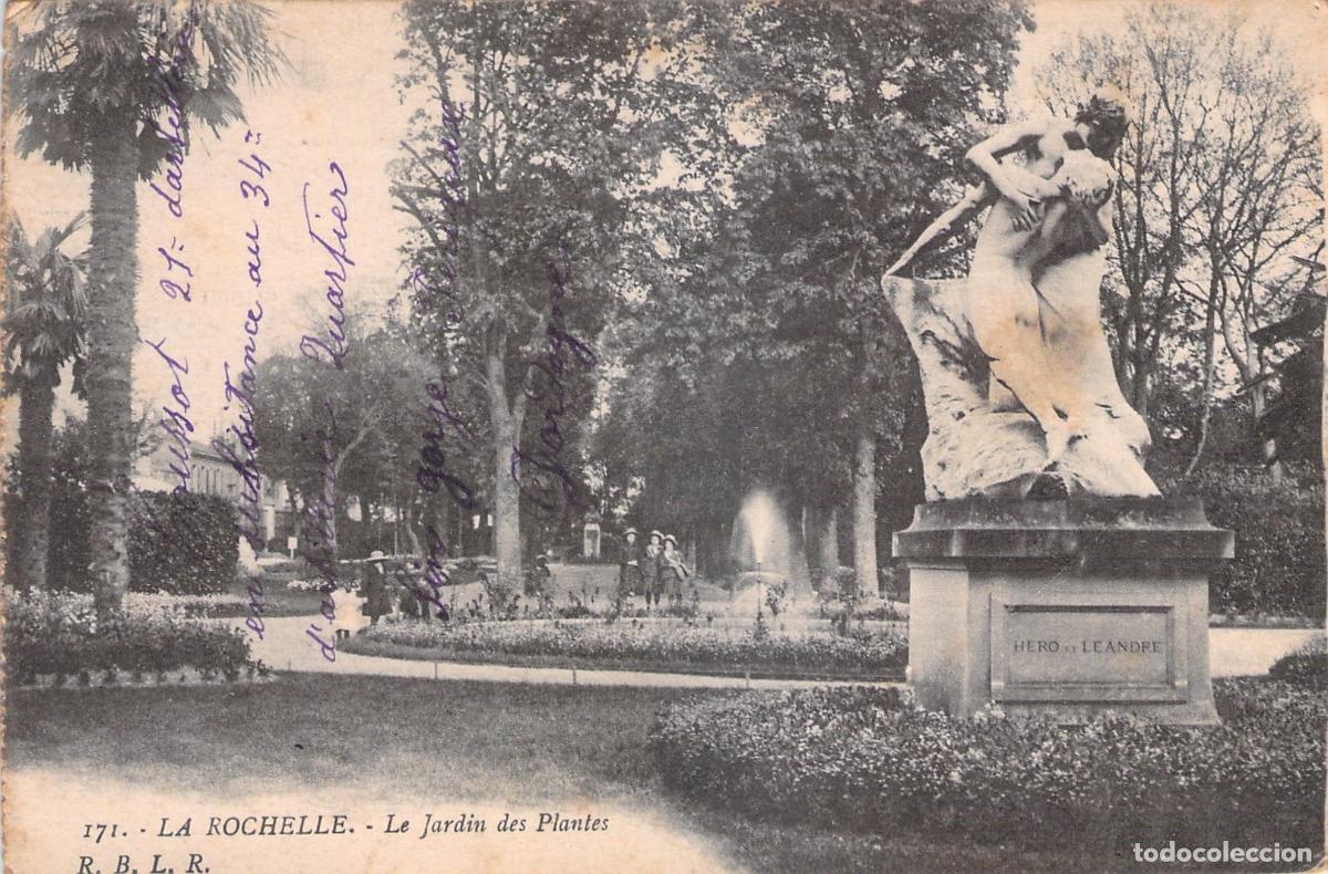 Postales: Postal de La Rochelle, Francia, vista del Jardin des Plantes con estatua