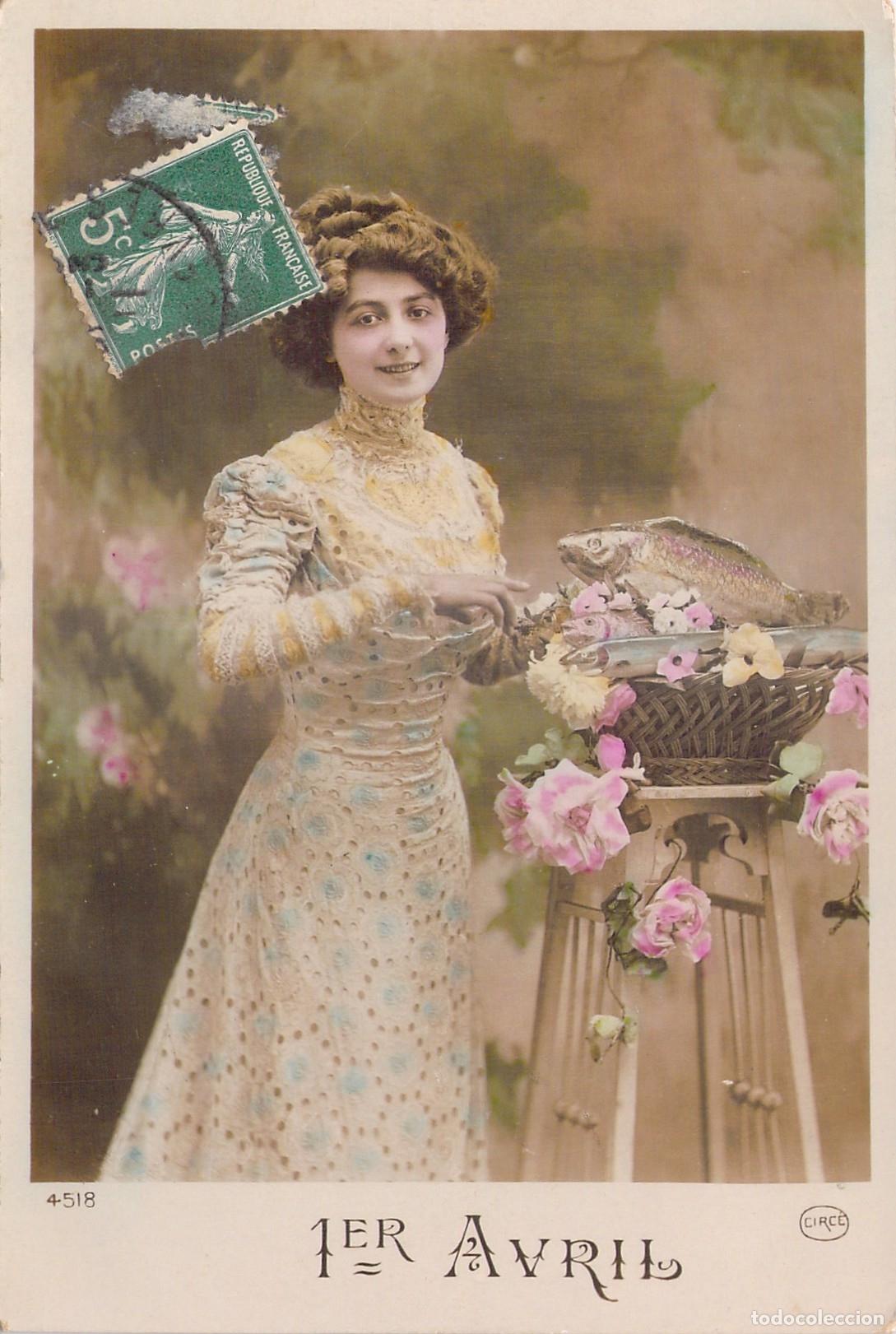 Postcards: Postal antigua de 1er Avril con mujer y pescado