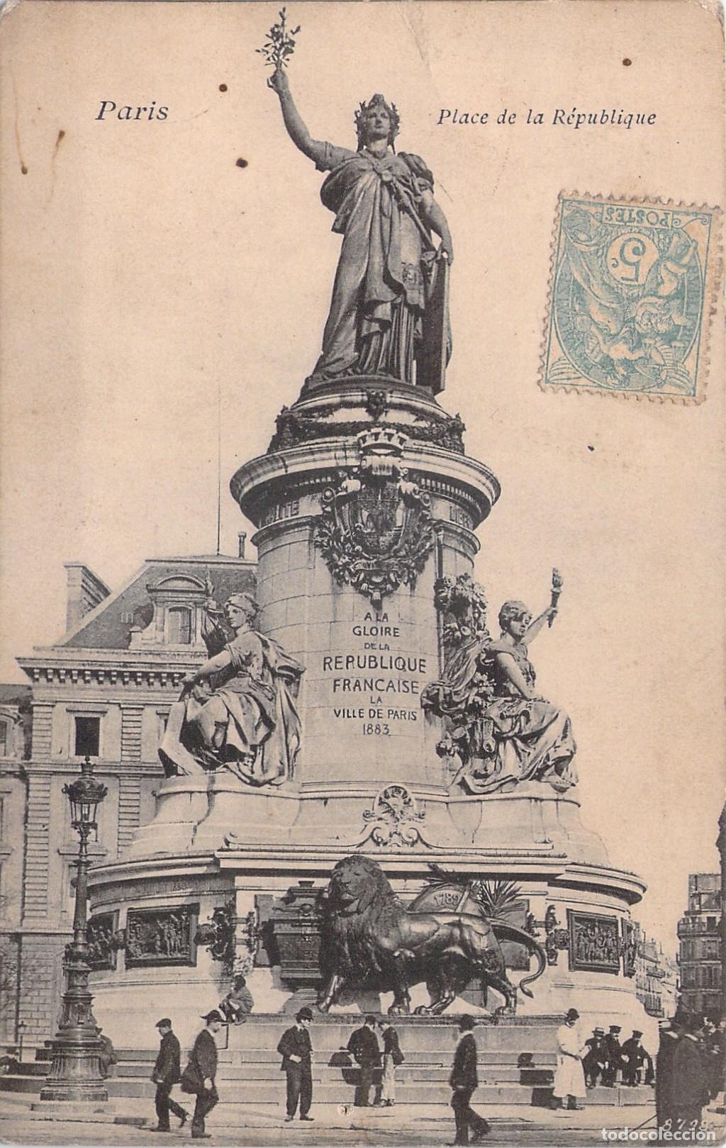 Postais: Postal de la Place de la R&eacute;publique en Par&iacute;s