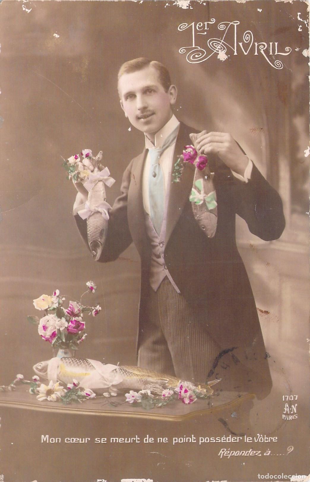 Postkarten: Postal antigua de 1er Avril con humor rom&aacute;ntico de Par&iacute;s