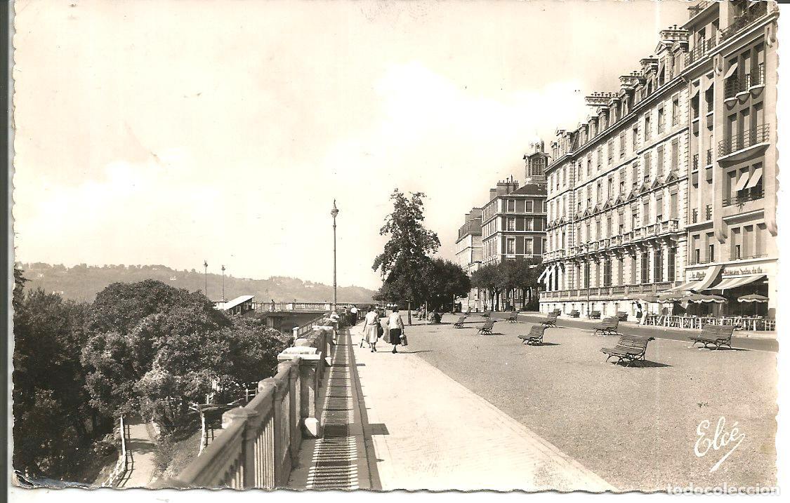 Cartoline: POSTAL PAU (FRANCIA) - BOULEVARD DES PYRENEES ET GARE DU FUNICULAIRE - CIRCULADA 1963