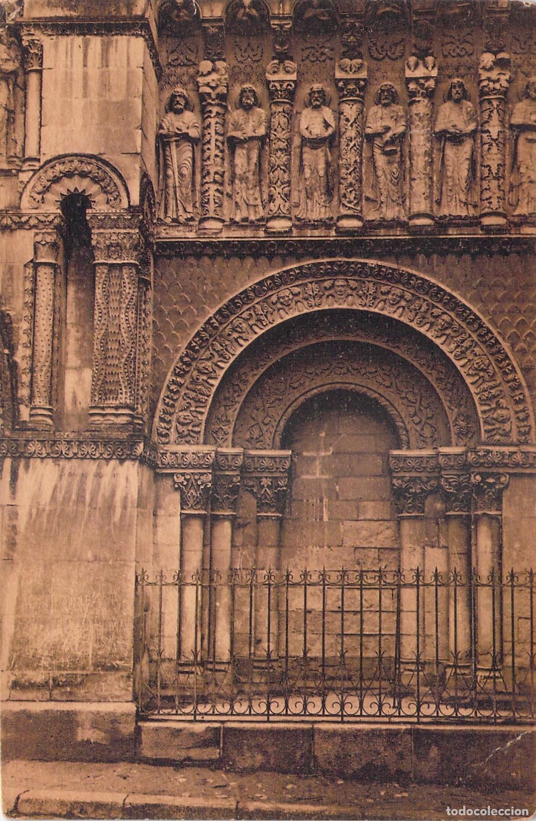 Cartoline: Postal de la fachada de la Iglesia de Saint M&eacute;dard en Thouars